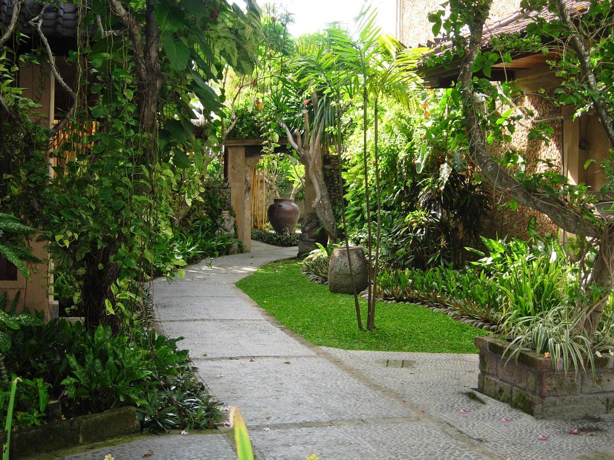 Hotel Puri Bambu Jimbaran  Exterior photo