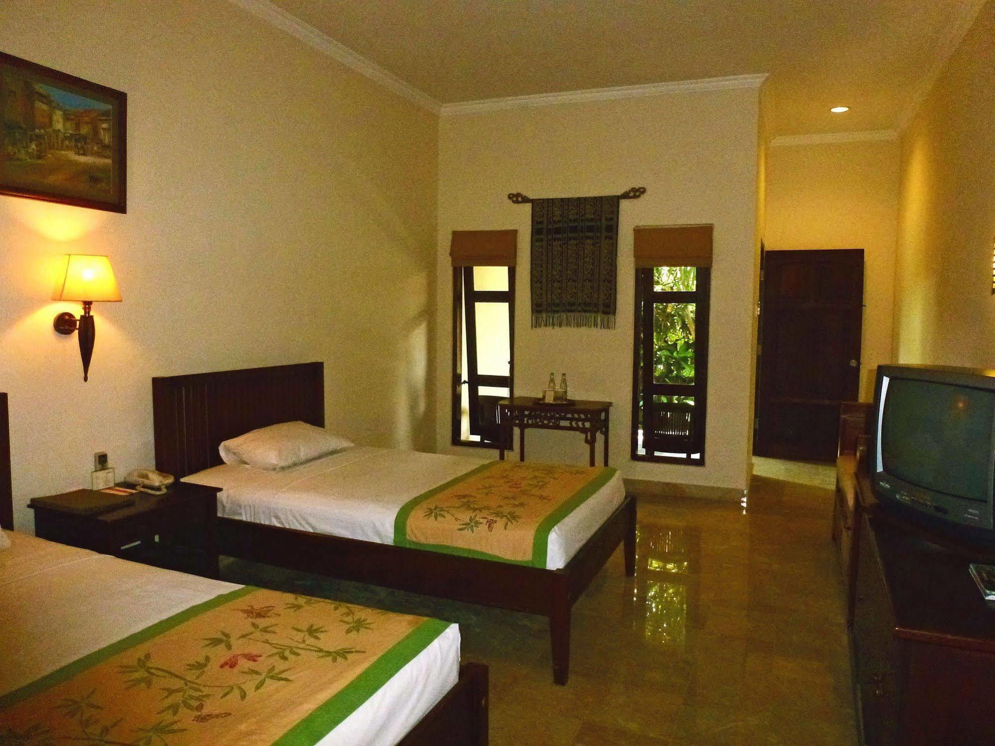Hotel Puri Bambu Jimbaran  Exterior photo